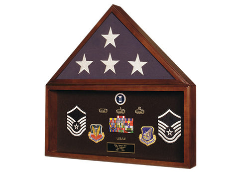 MEMORABILIA FLAG CASE WALNUT